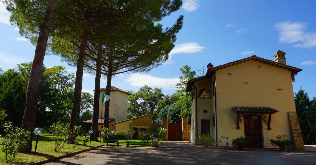 Hotel La Torretta Assise Extérieur photo