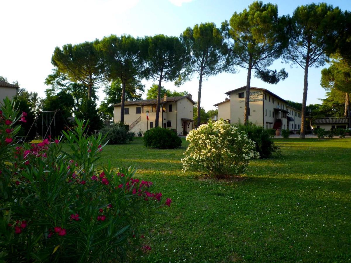 Hotel La Torretta Assise Extérieur photo